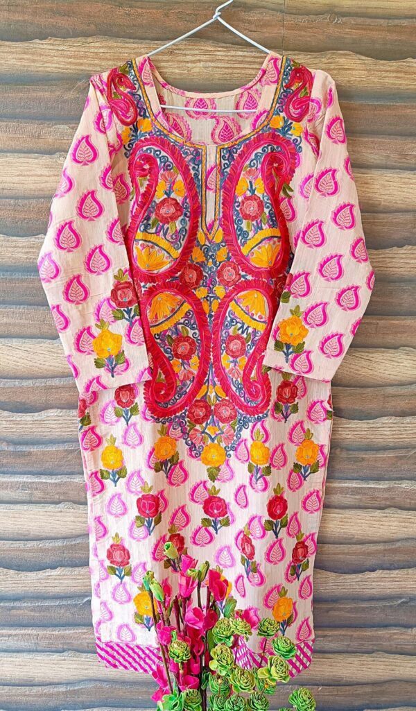 Blooming Pink Chanderi Multicolor Kashmiri Work Outfit