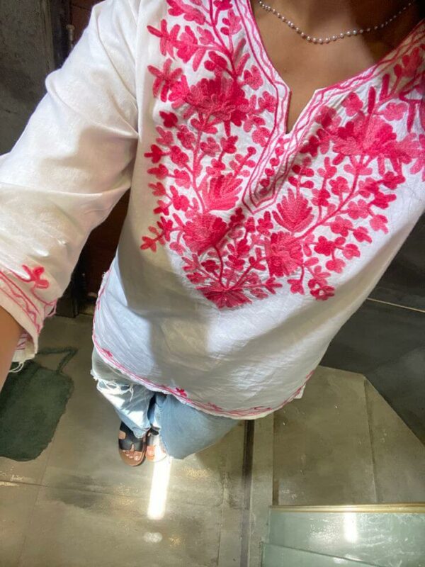 Super Trendy White Pink Casual Outfit