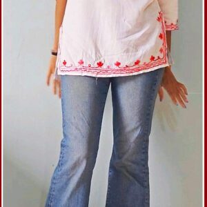 Super Trendy White Red Casual Outfit