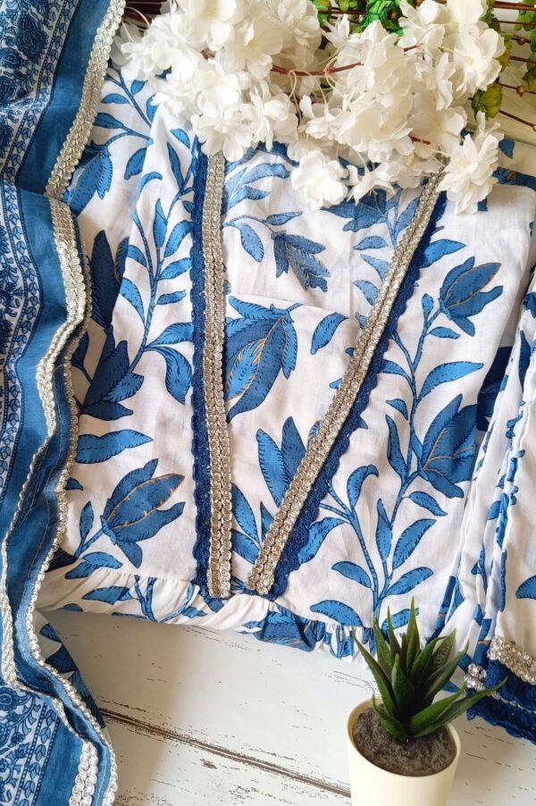 Summer Soothing Cotton Blue White Floral Outfit