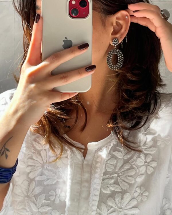 All Time Favourite White Lucknow Chikankari Modal Kurta With Blue Bangles