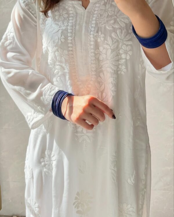 All Time Favourite White Lucknow Chikankari Modal Kurta With Blue Bangles