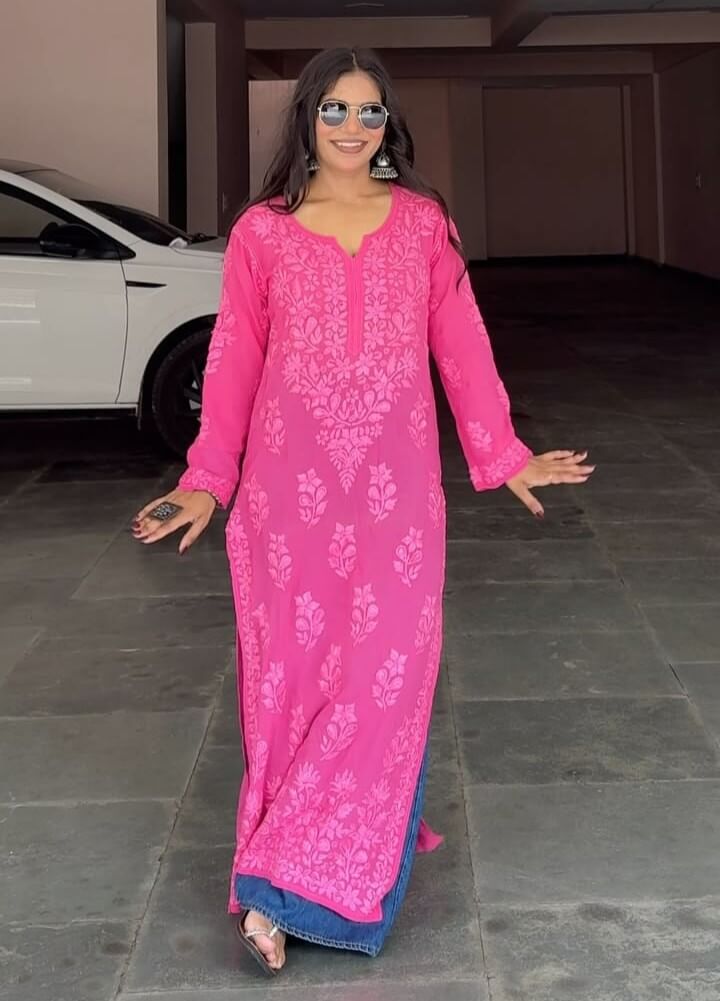 Irresistible Hot Pink Pure Viscose Chikankari Kurti 2 Irresistible Hot pink pure viscose chikankari kurti โ angle 2